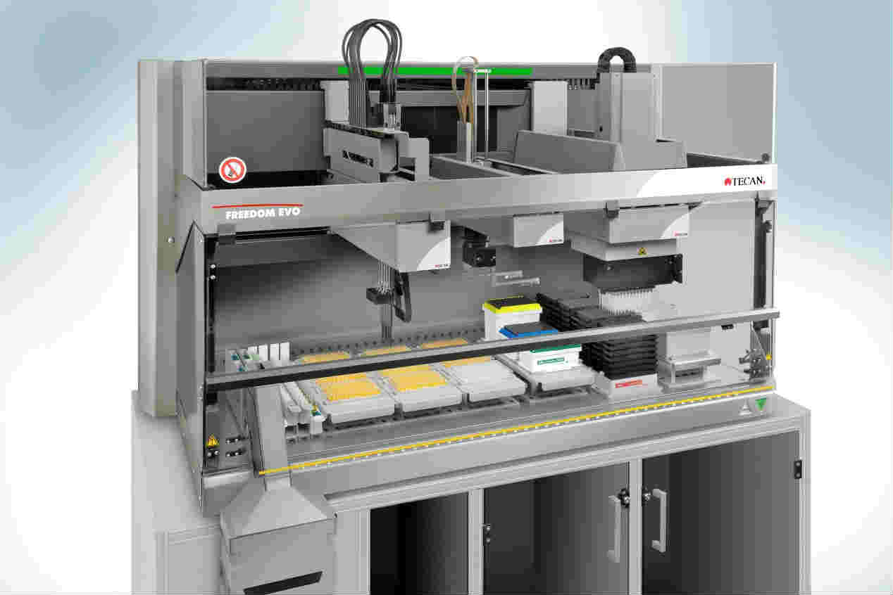 Freedom EVO® ȫ�Ԅ�(d��ng)��Һ�w̎������վ