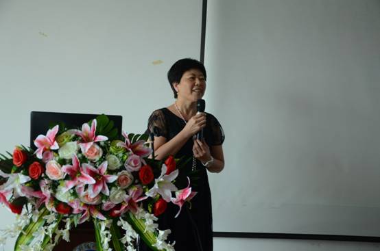 �f��: C:\Documents and Settings\Administrator\����\�˺ͱ��Qِ\DSC_0477_����.jpg